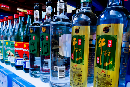 顺鑫农业：毛利率持续下滑，产品结构失衡，薄利死循环如何突围？